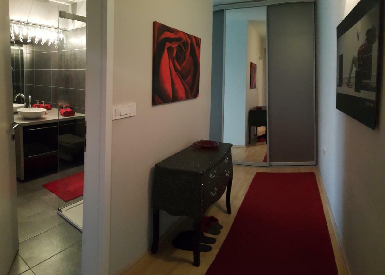 Apartment Rosy ลูบลิยานา ภายนอก รูปภาพ